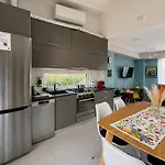 Enervillas 2030 カート・アカーヤ